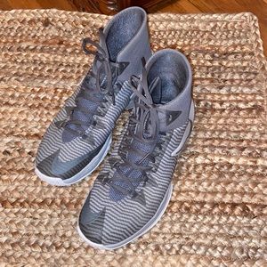 Nike Zoom Clear Out Cool